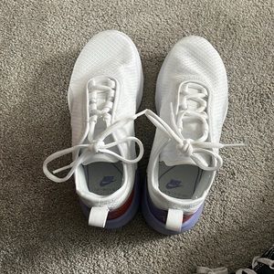 White and purple air max size 6